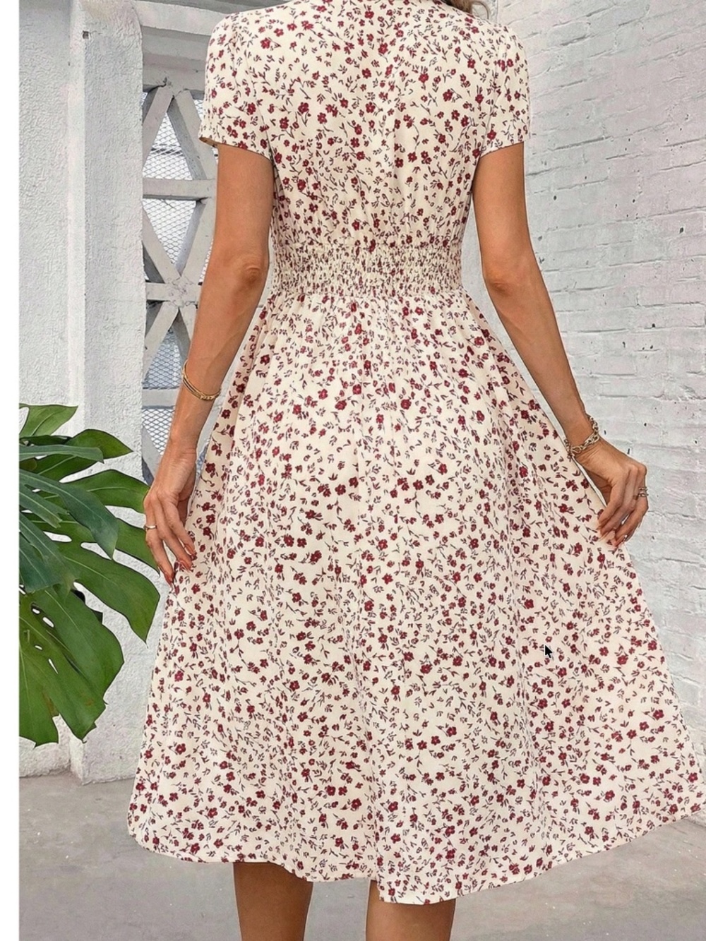 Classic Floral Print V neck Pockets Puff Sleeve Midi Dress - Picture 4 of 5